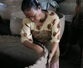 Visit to old Terracotta Pottery Kiln in Bali